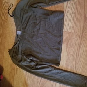 Long sleeve crop top